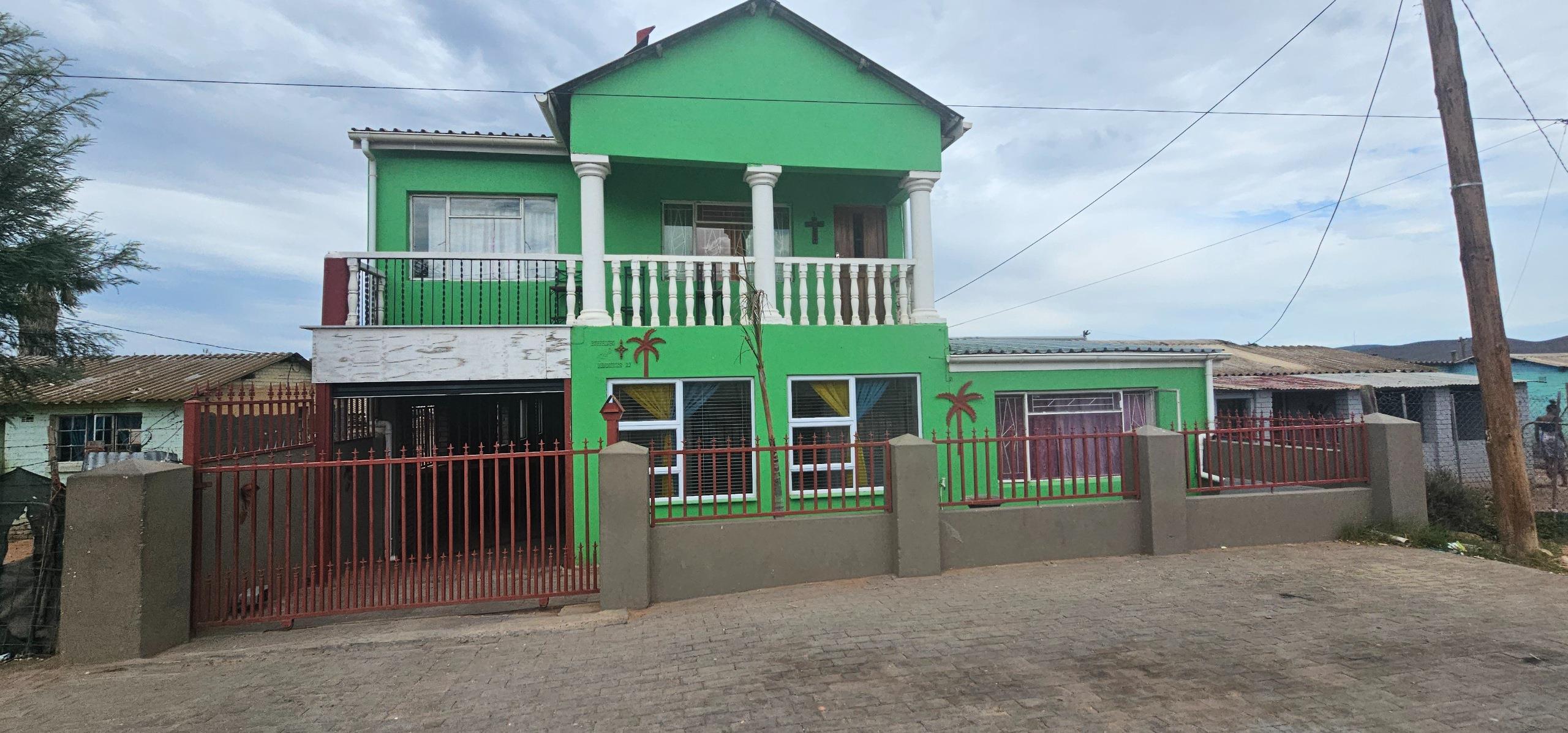 Image 1 of 6