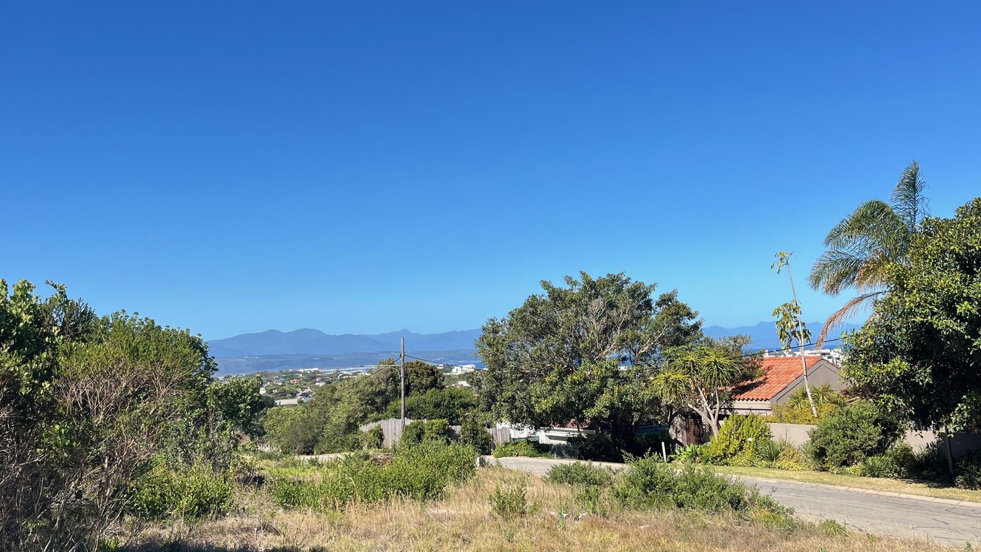 Image 4 of 6