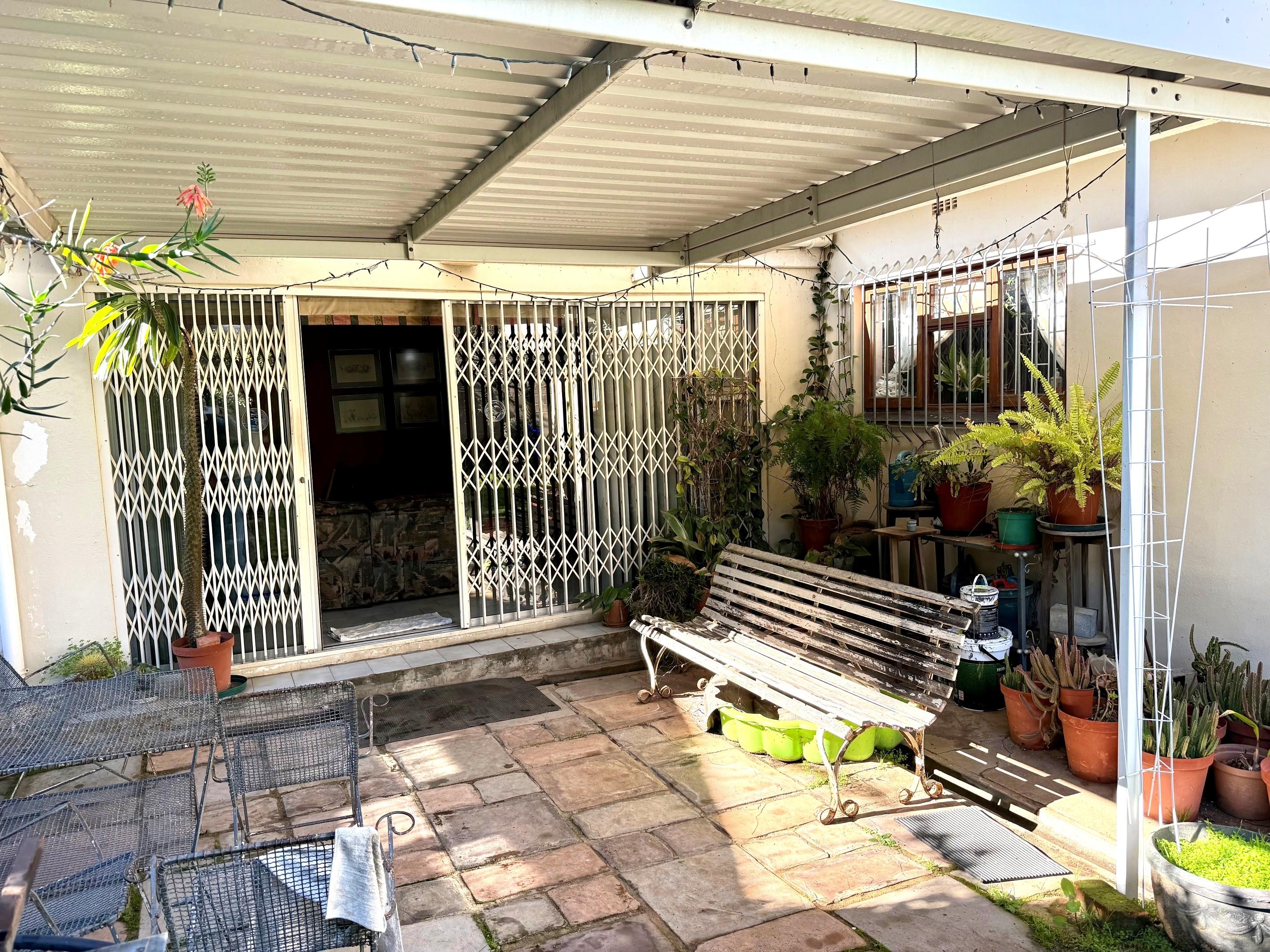 Image 5 of 6