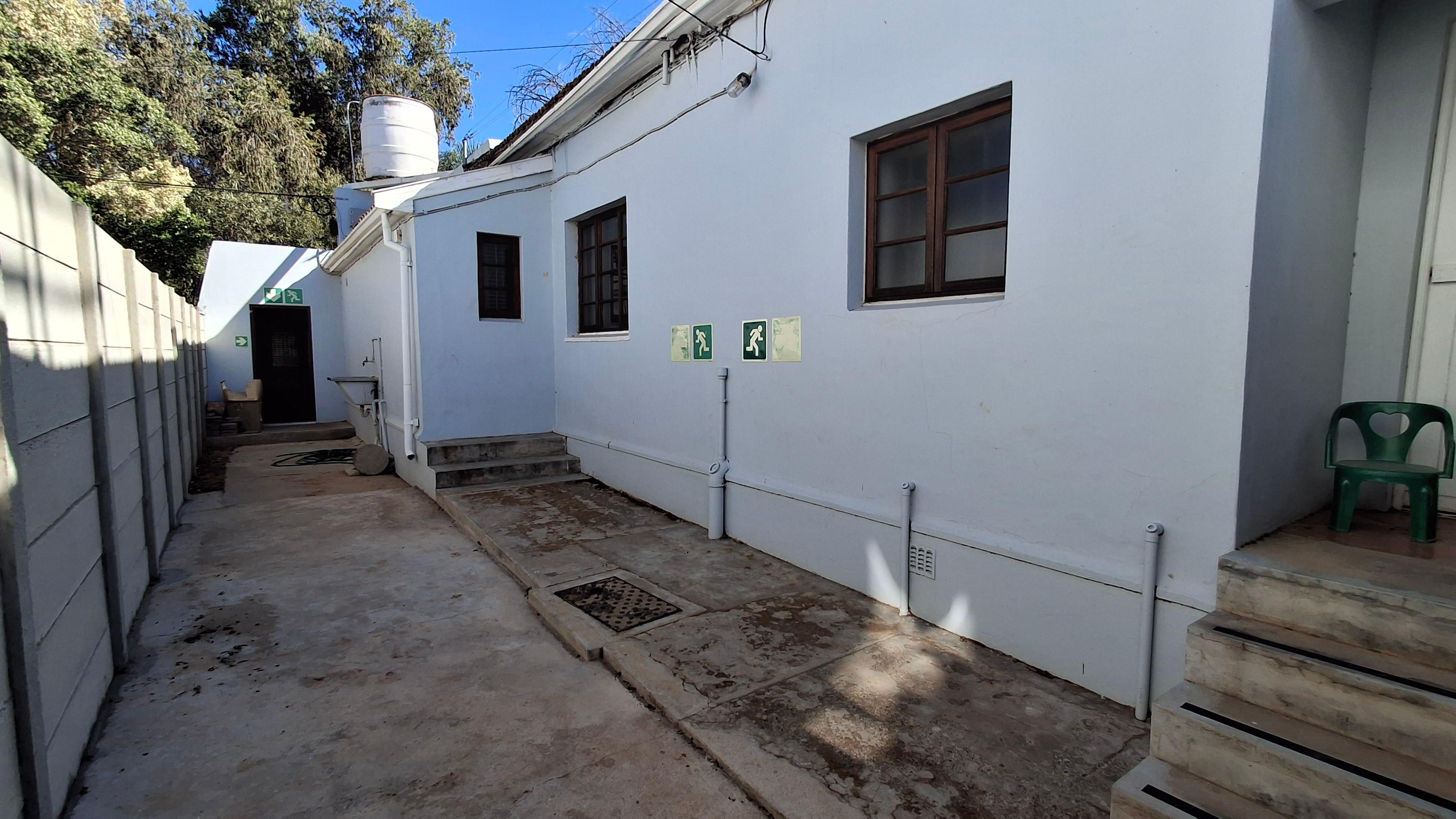 Image 10
