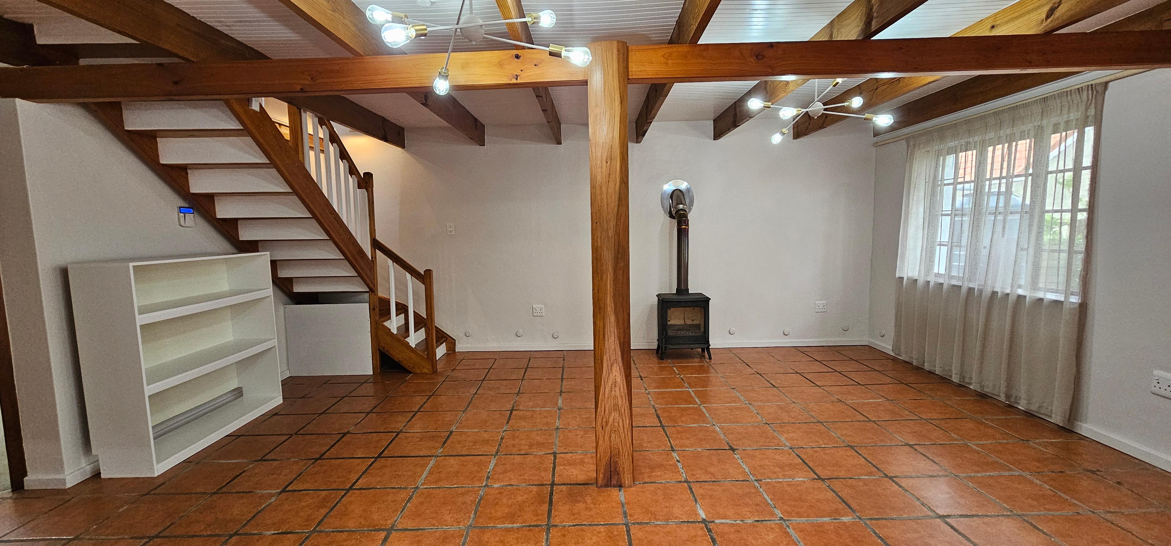 Image 4 of 6