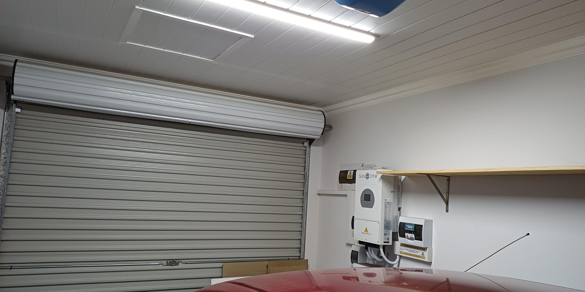 Image 2 of 6