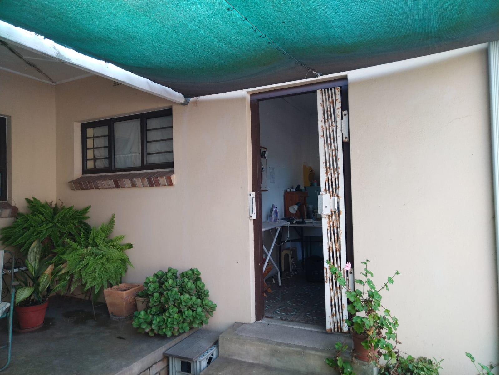 Image 10