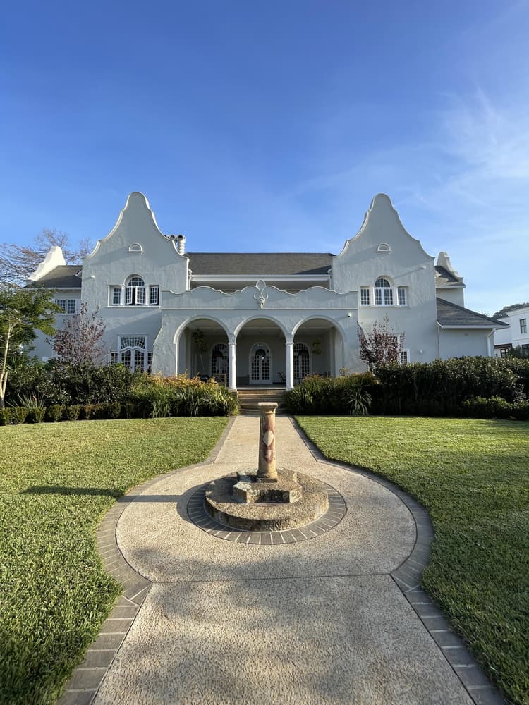 Main property image