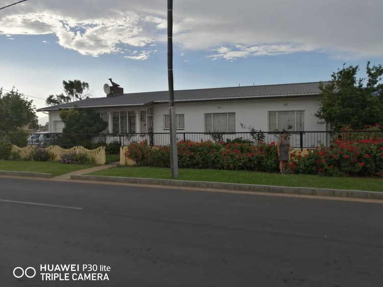 Main property image