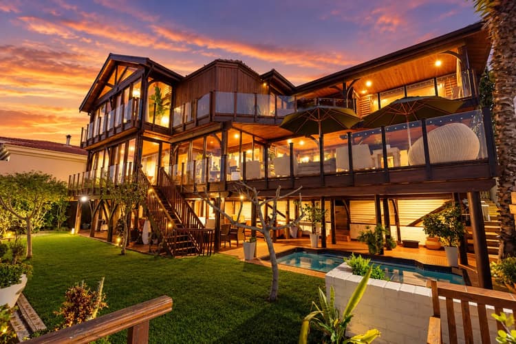 Main property image