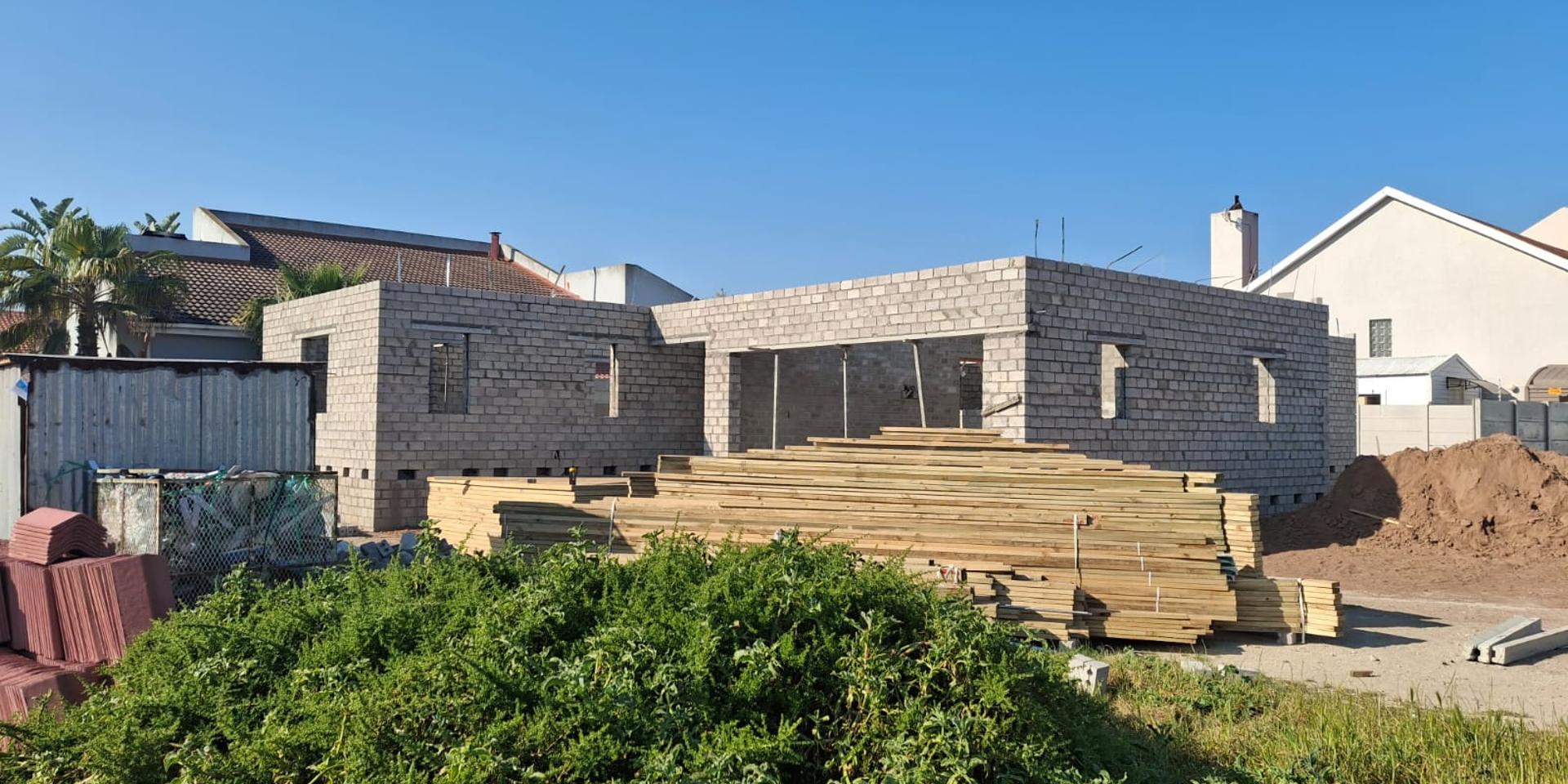 Image 2 of 6