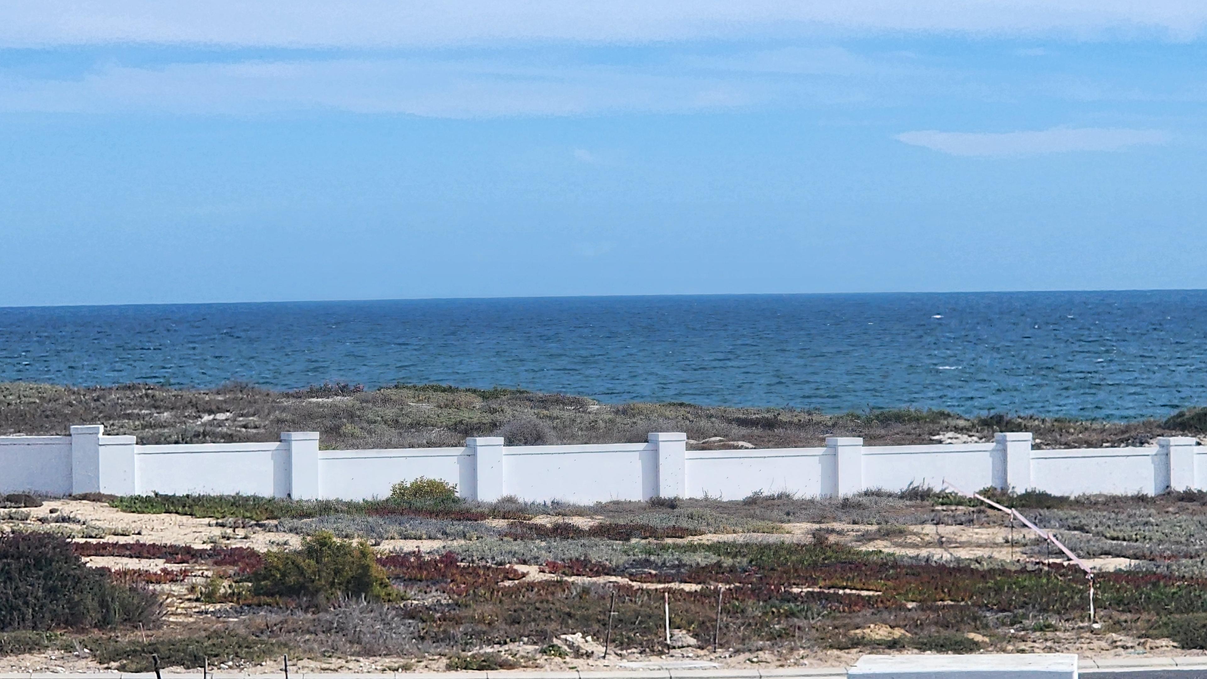Image 4 of 6