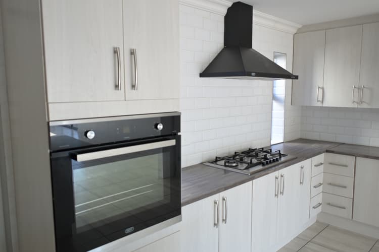 Main property image