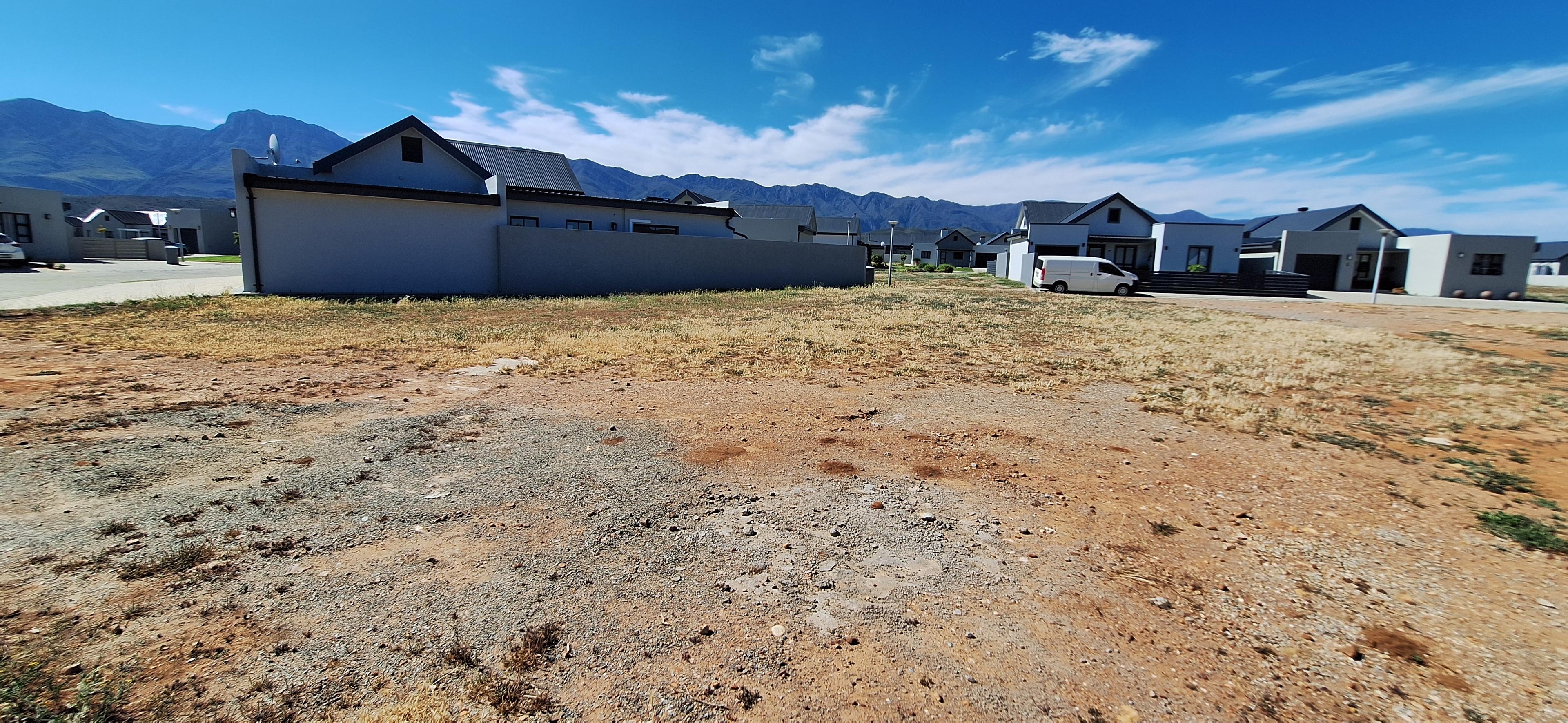 Image 4 of 6
