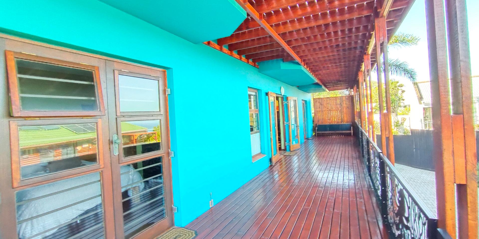 Image 4 of 6