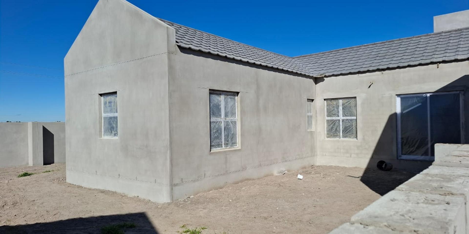 Image 2 of 6