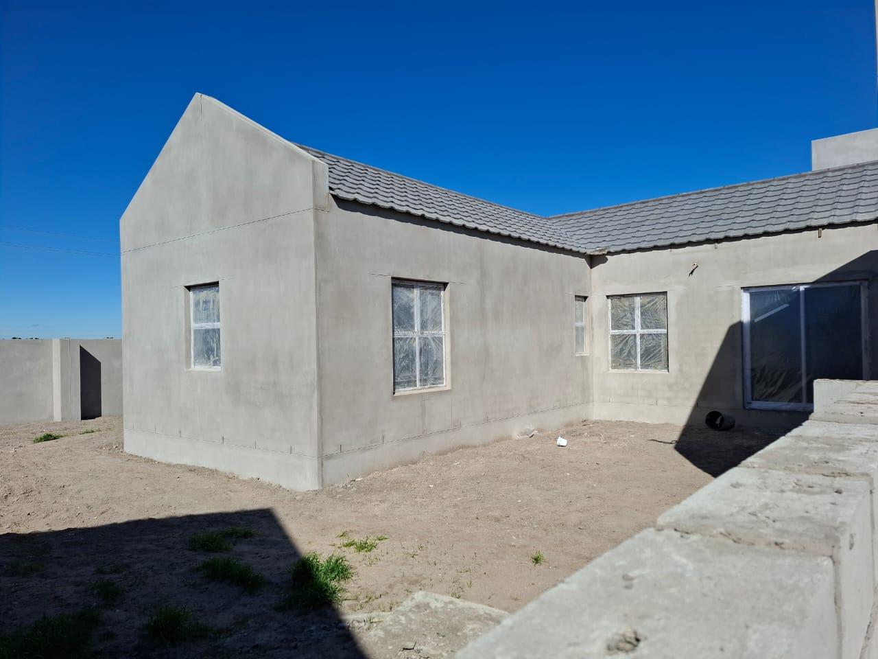 Image 2 of 6