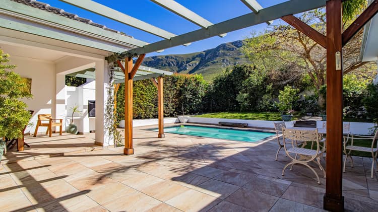 Main property image