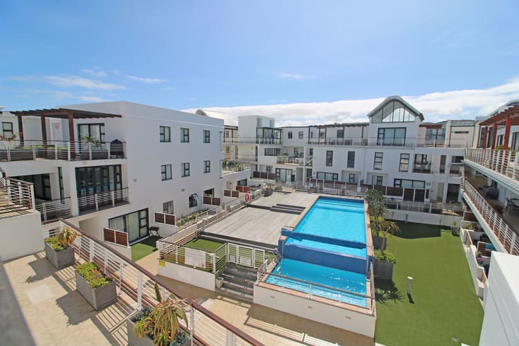Main property image