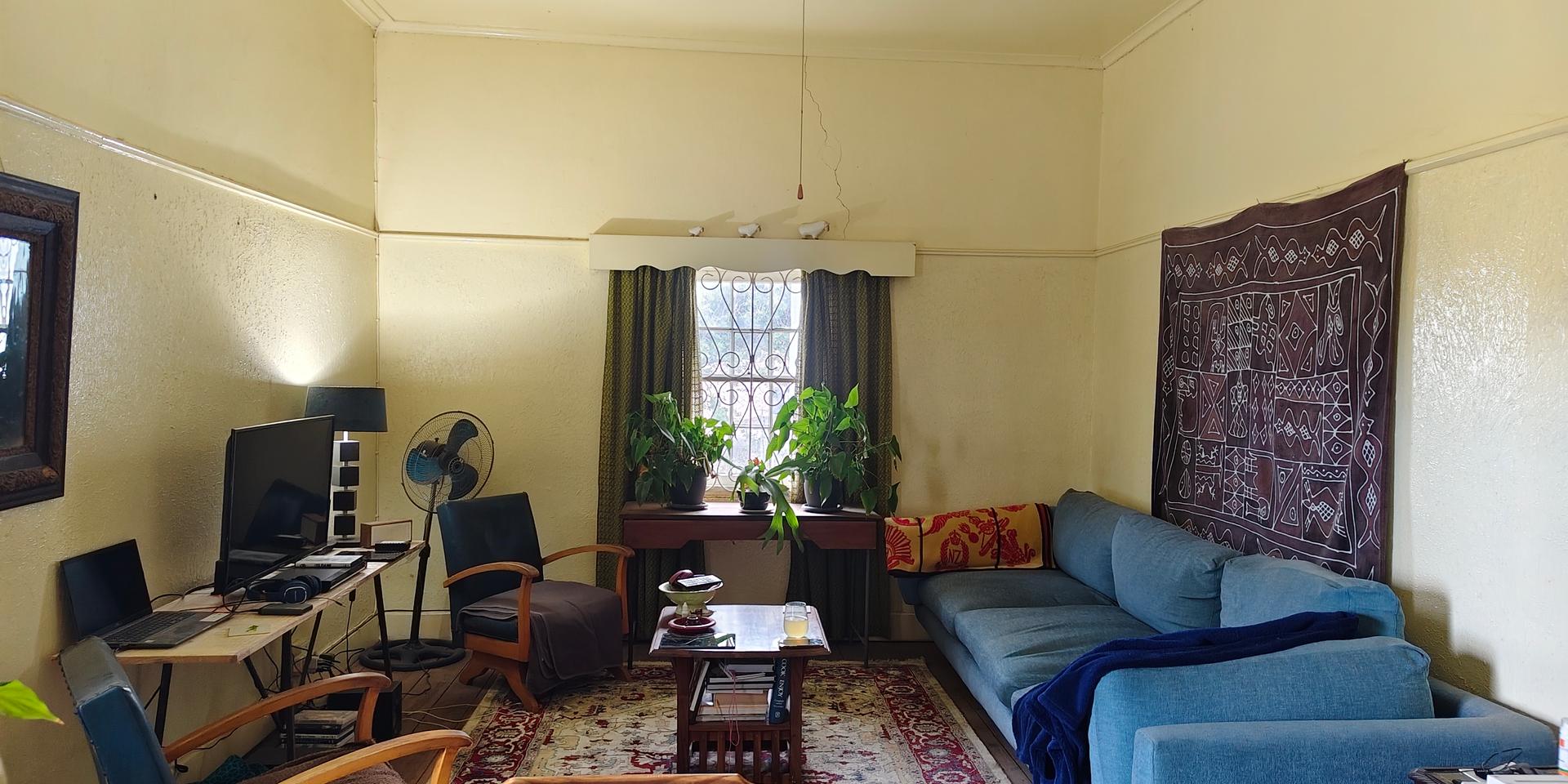 Image 4 of 6