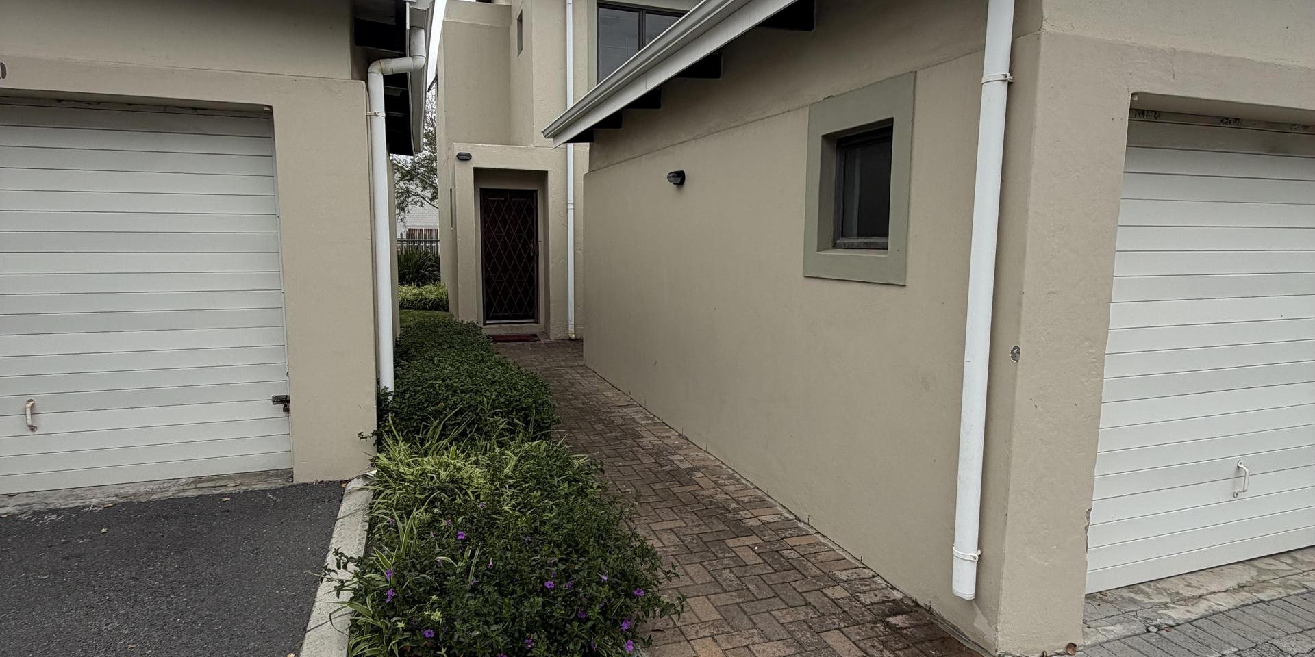 Image 2 of 6