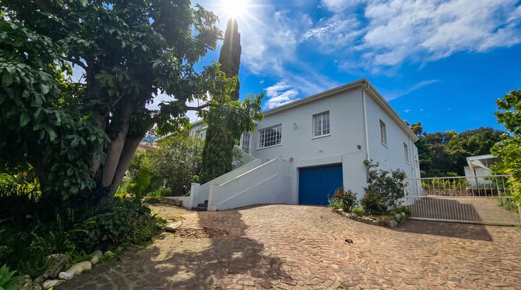 Main property image
