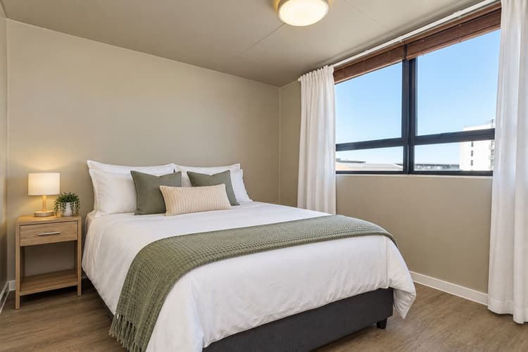 Main property image