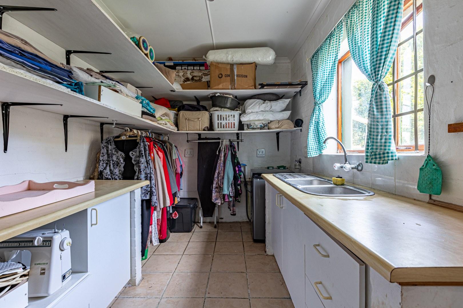 Image 2 of 6