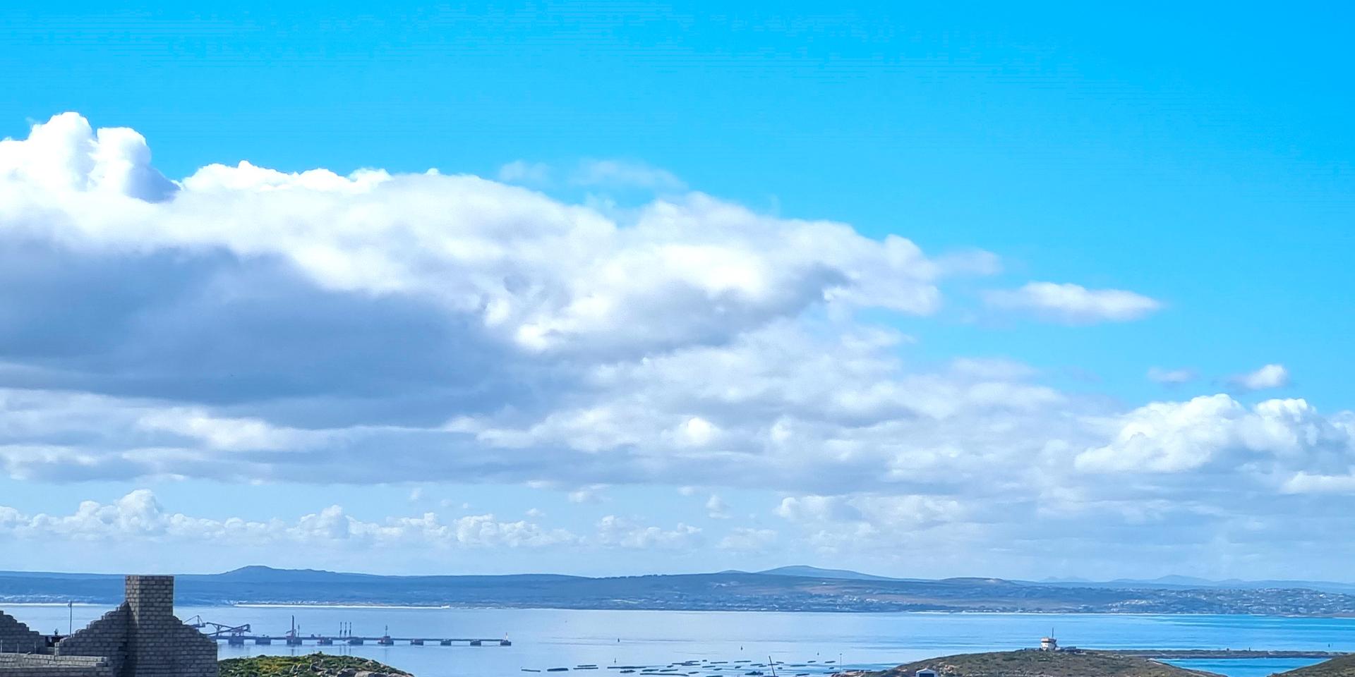 Image 4 of 6