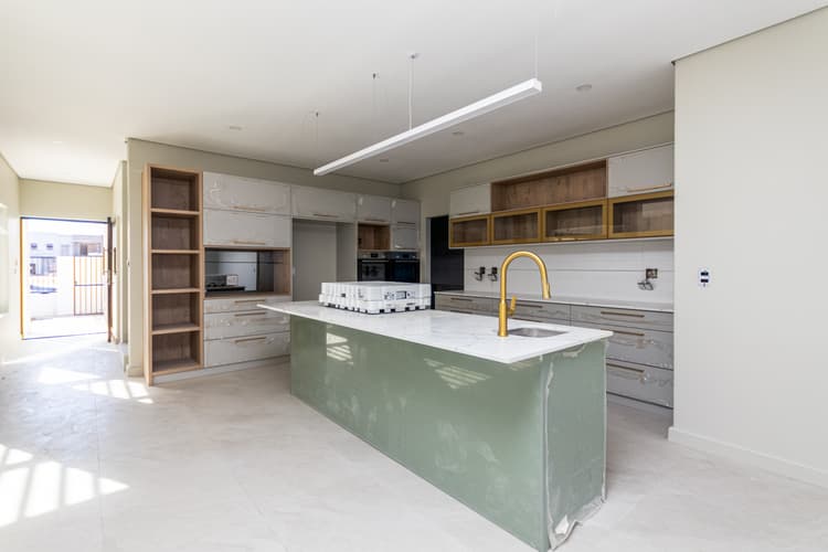 Main property image