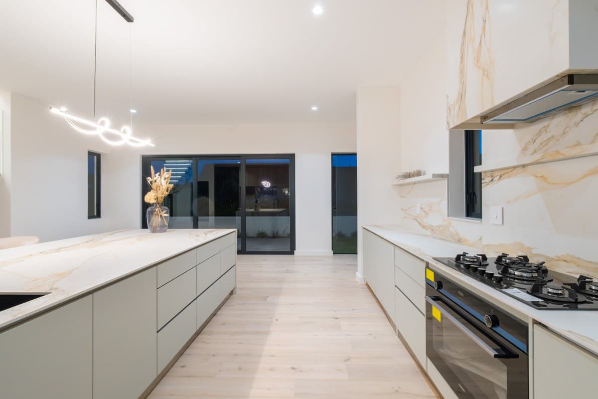 Image 19