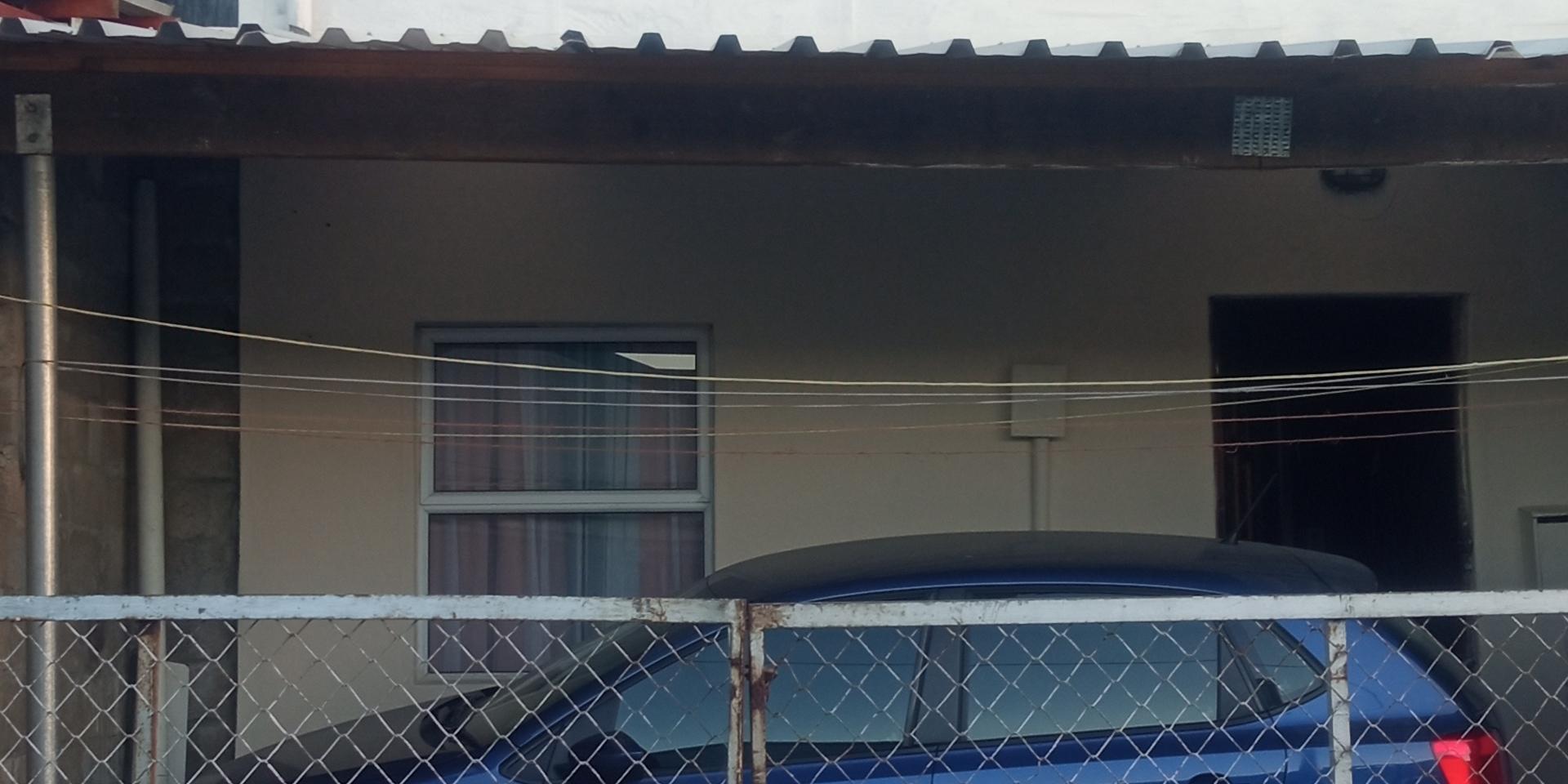 Image 1 of 6