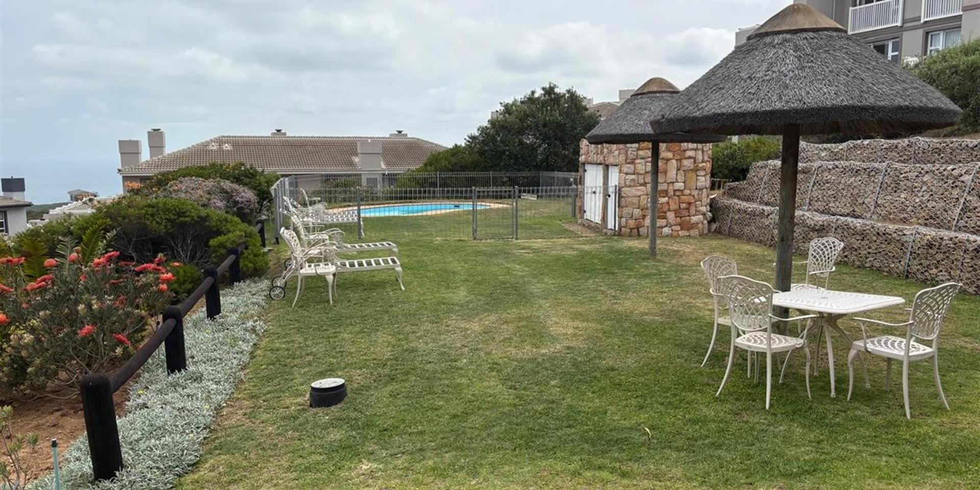 Image 2 of 6