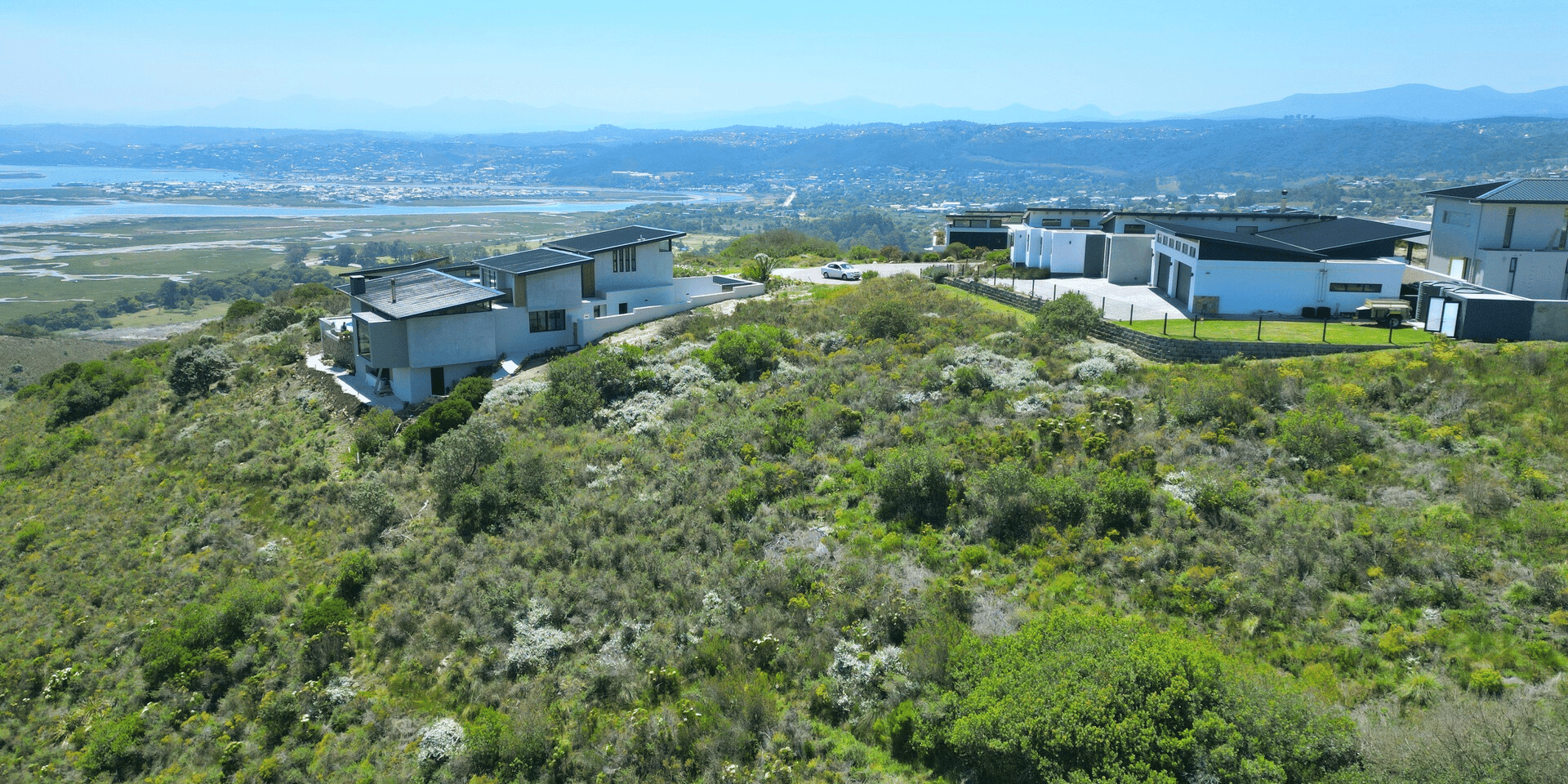 Image 4 of 6