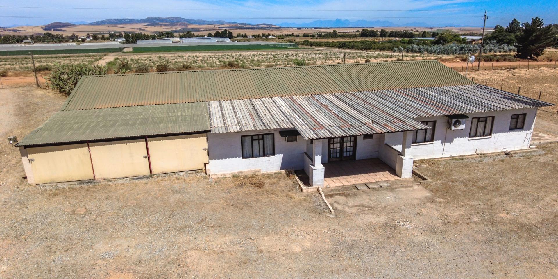 Image 4 of 6