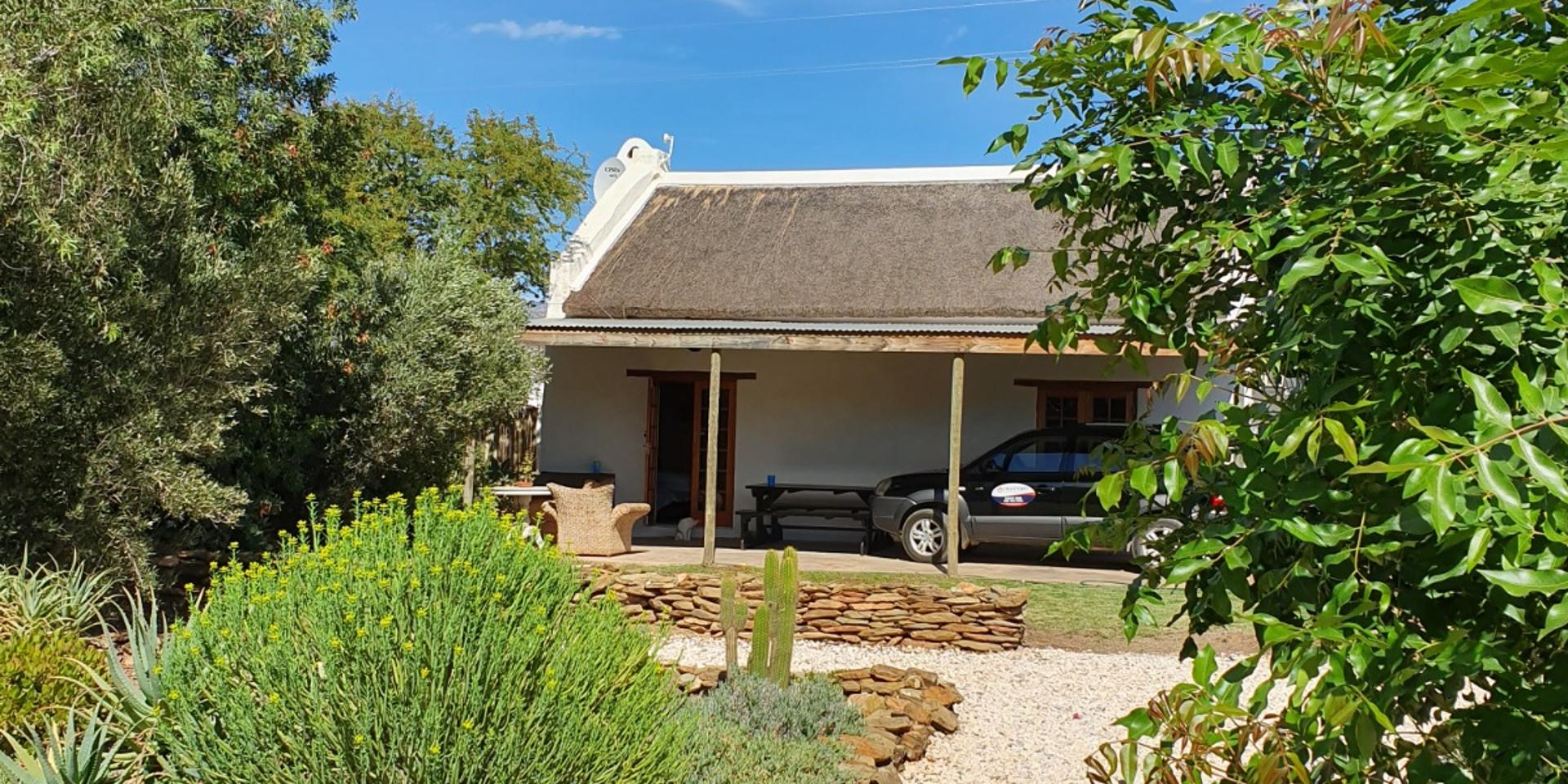Image 4 of 6