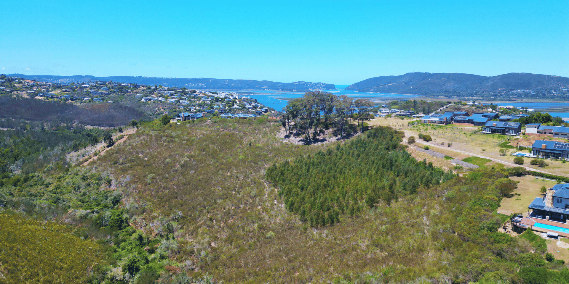Image 2 of 6