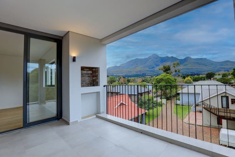 Main property image