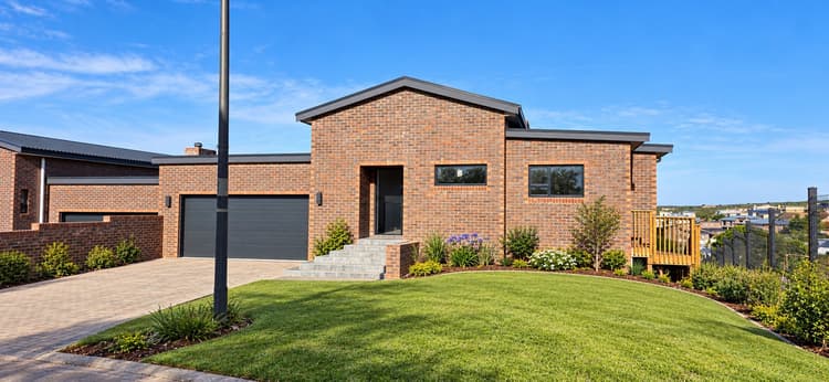 Main property image