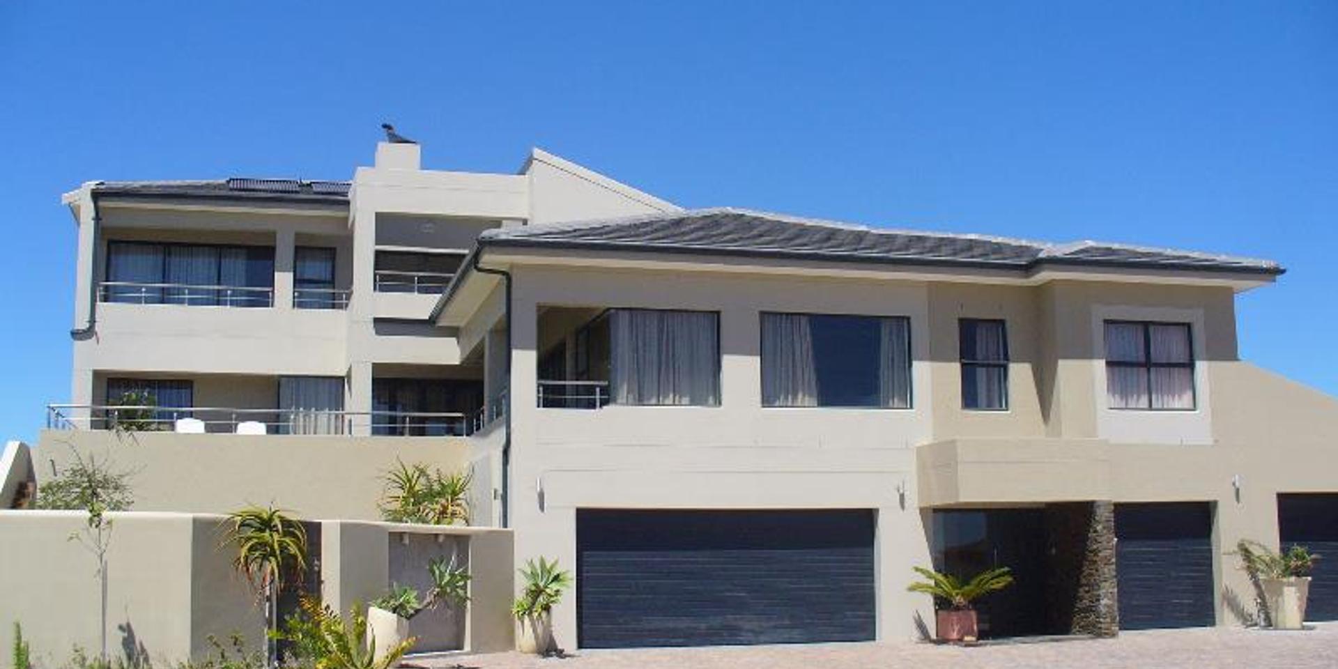 Image 2 of 6