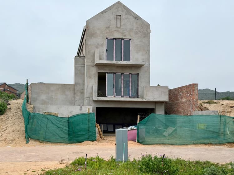 Main property image