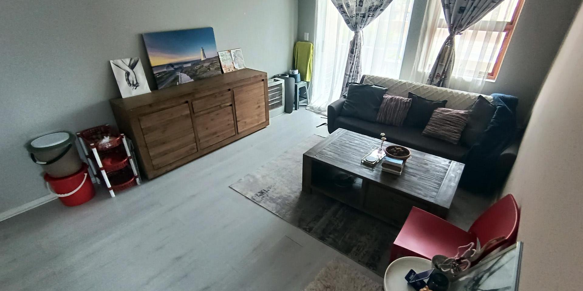 Image 5 of 6