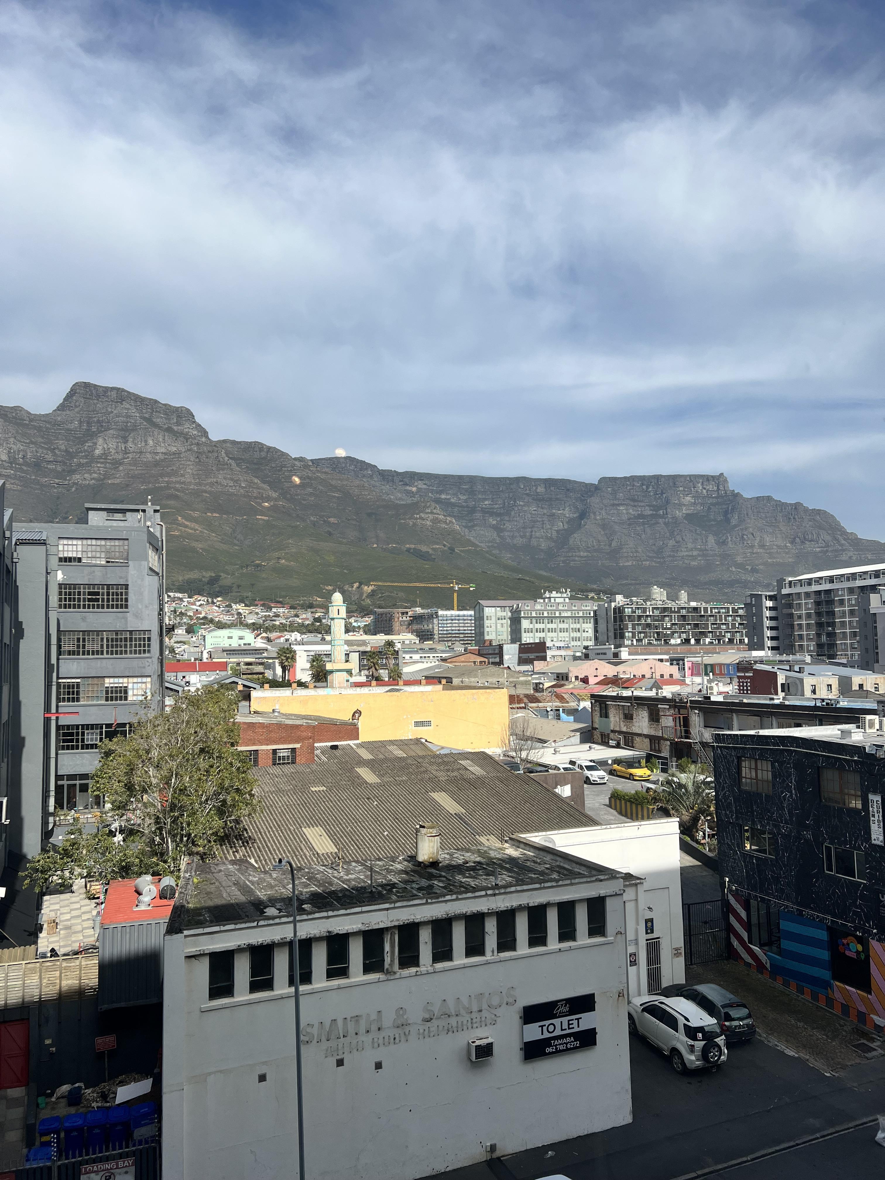 Image 2 of 6