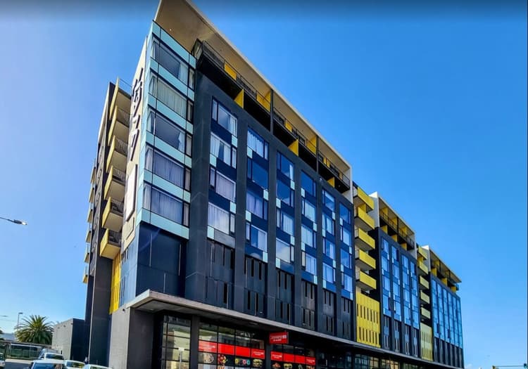 Main property image