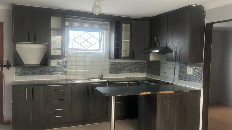 Main property image