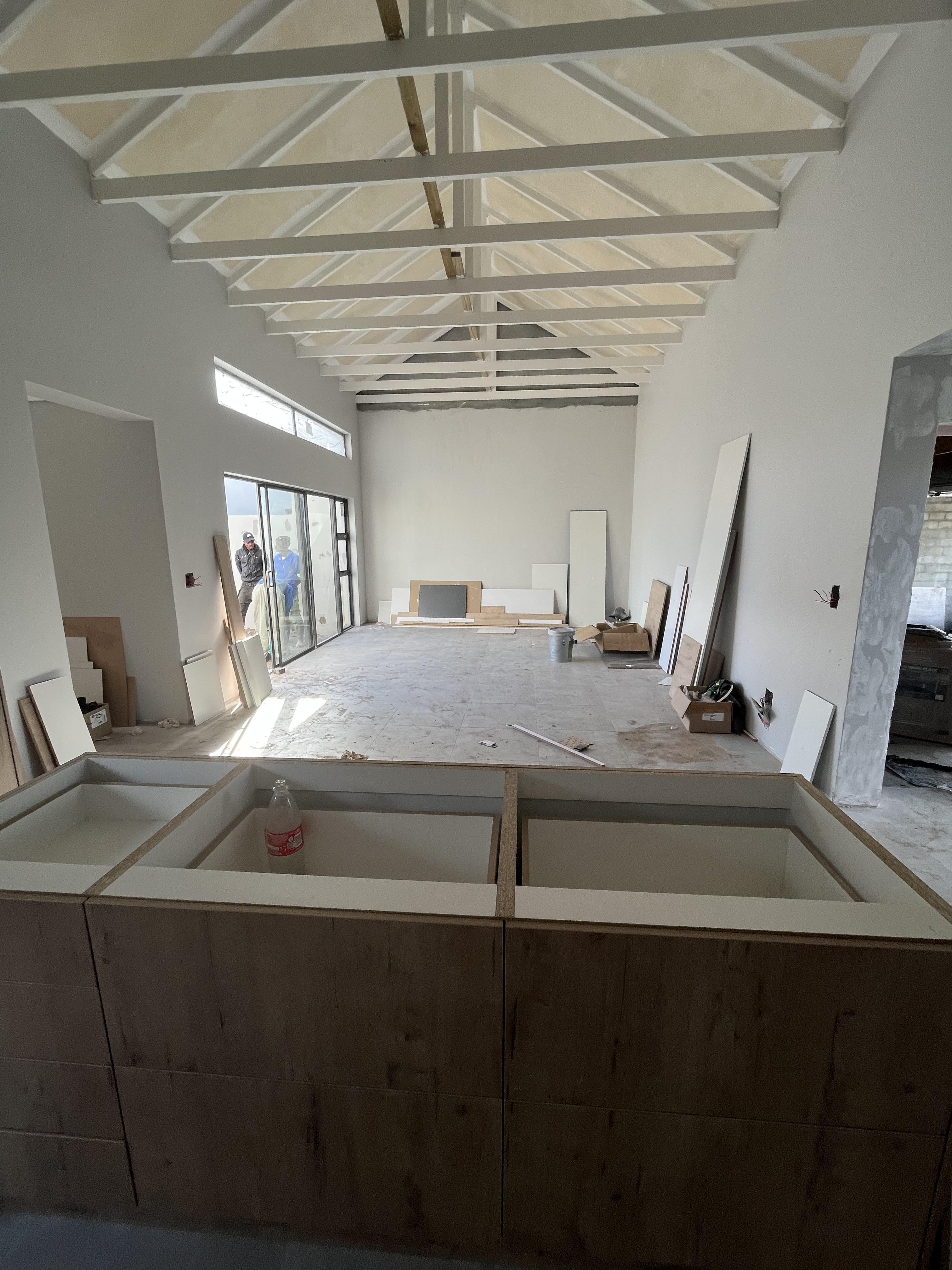 Image 2 of 6