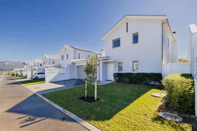 Main property image