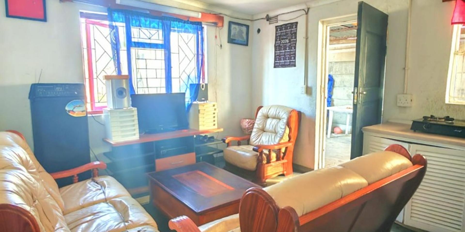 Image 5 of 6