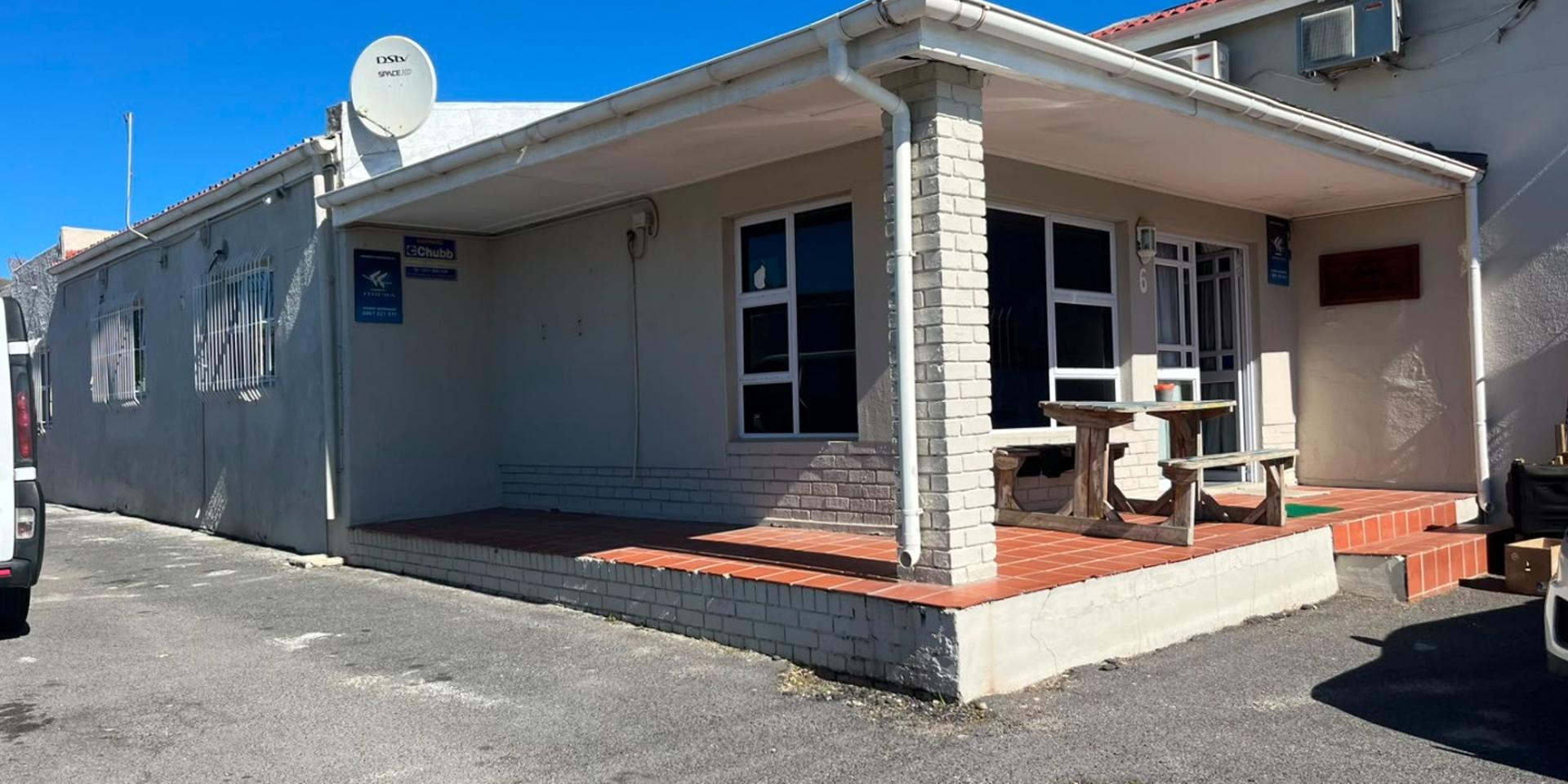 Image 1 of 6