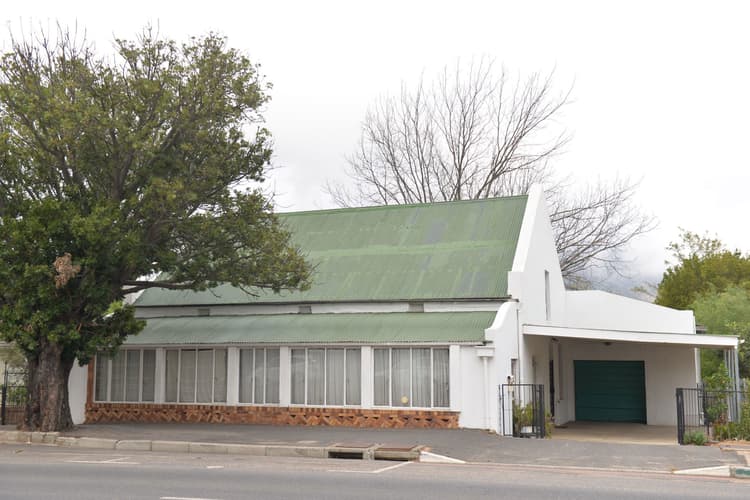 Main property image