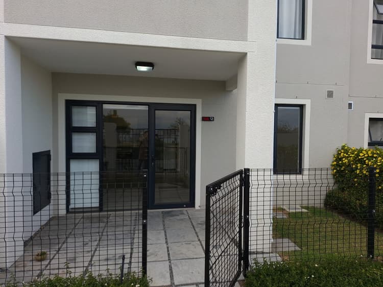 Main property image