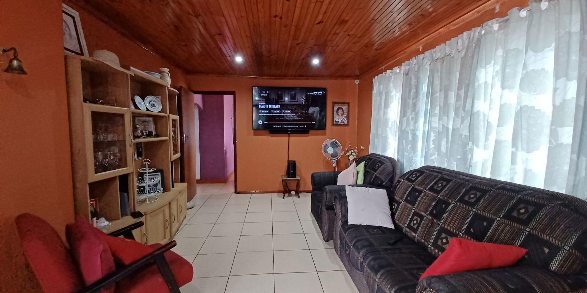Image 5 of 6