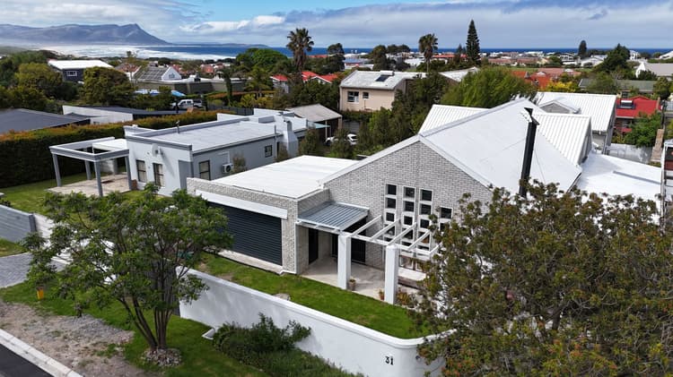 Main property image
