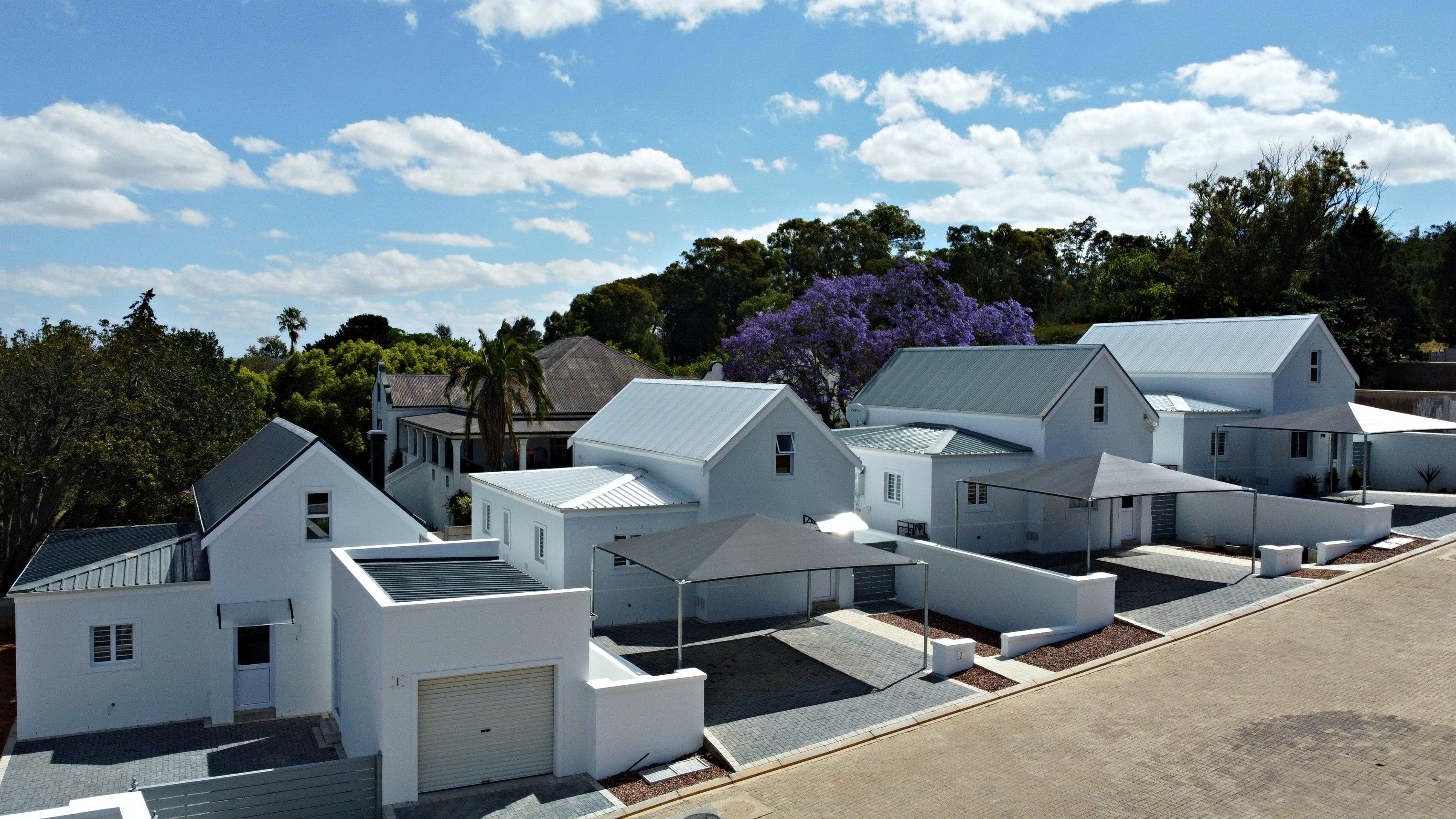 Image 4 of 6